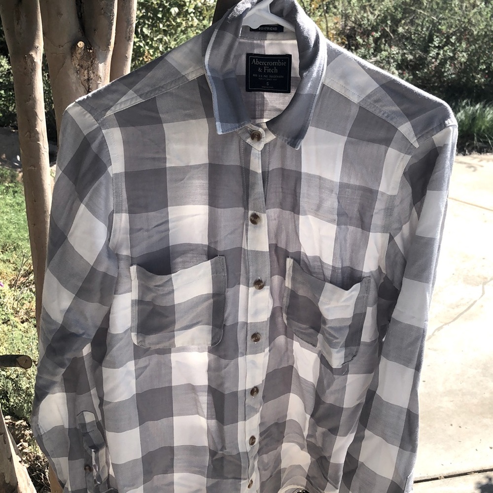 long sleeve button down shirt women